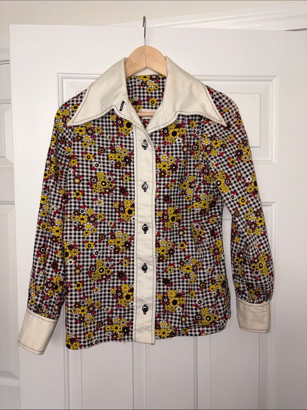 Vintage Floral Plaid Blouse with Cream Trim